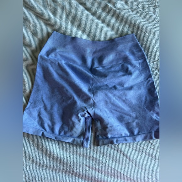 Alphalete Amplify shorts - Picture 3 of 6